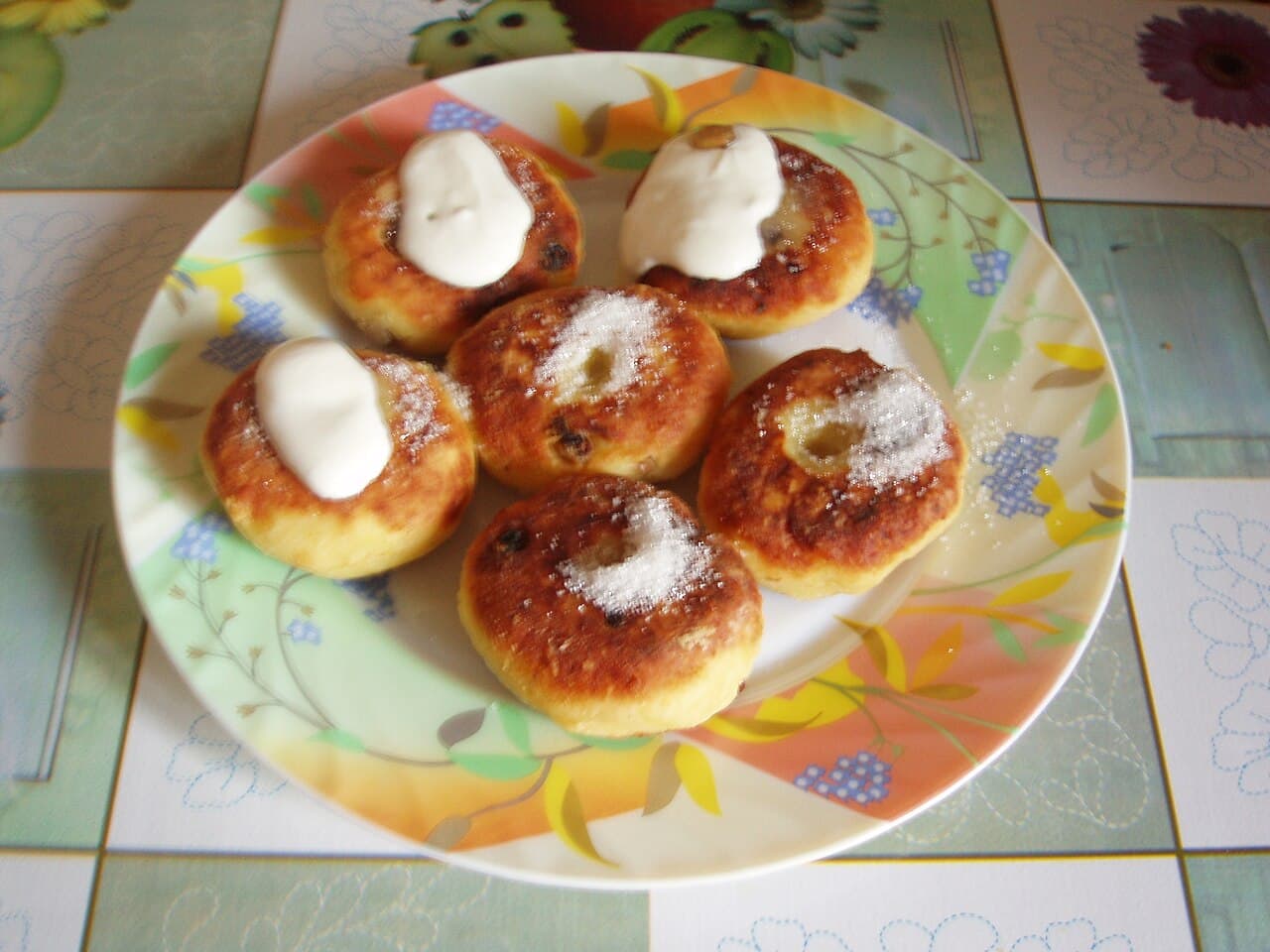 Сырники со сметаной